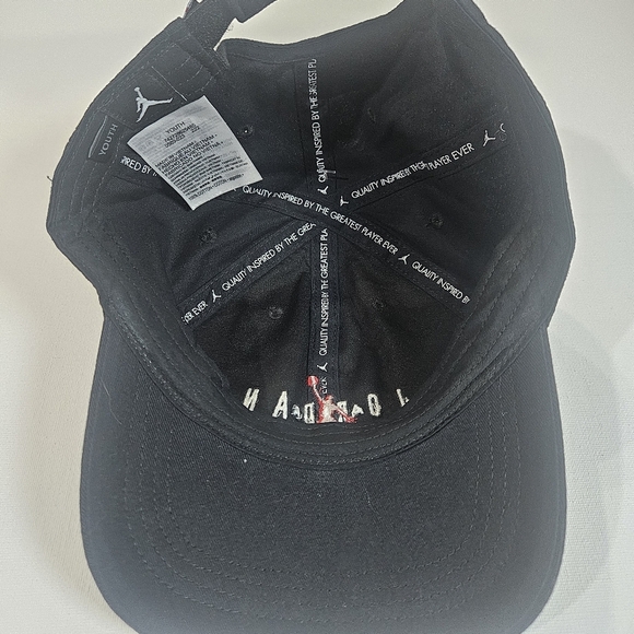 Air Jordan Youth Hat Cap Black Red Jumpman Logo Nike Official Gear Adjustable - Picture 7 of 8